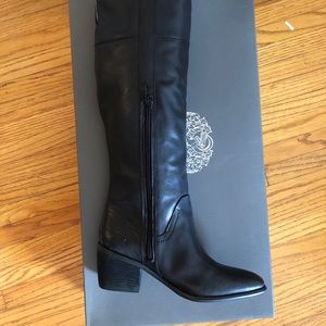 Brand new heeled boots. Very cute.